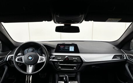 BMW 5 серия, 2020 год, 3 800 000 рублей, 10 фотография