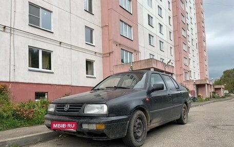 Volkswagen Vento, 1992 год, 115 000 рублей, 4 фотография