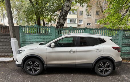 Nissan Qashqai, 2019 год, 1 990 000 рублей, 2 фотография