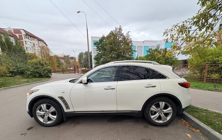 Infiniti FX II, 2011 год, 1 950 000 рублей, 2 фотография