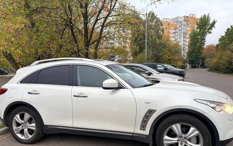 Infiniti FX II, 2011 год, 1 950 000 рублей, 3 фотография