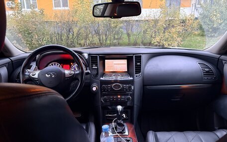 Infiniti FX II, 2011 год, 1 950 000 рублей, 6 фотография