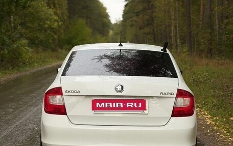 Skoda Rapid I, 2015 год, 680 000 рублей, 5 фотография