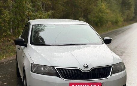 Skoda Rapid I, 2015 год, 680 000 рублей, 2 фотография