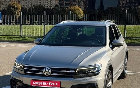 Volkswagen Tiguan II, 2019 год, 3 490 000 рублей, 1 фотография