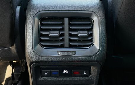 Volkswagen Tiguan II, 2019 год, 3 490 000 рублей, 22 фотография