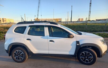 Renault Duster, 2022 год, 1 950 000 рублей, 4 фотография