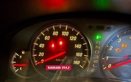 Toyota Mark II IX (X110), 2002 год, 800 000 рублей, 8 фотография