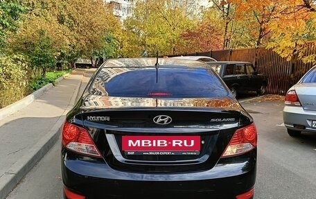 Hyundai Solaris II рестайлинг, 2012 год, 650 000 рублей, 5 фотография