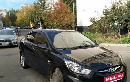 Hyundai Solaris II рестайлинг, 2012 год, 650 000 рублей, 8 фотография