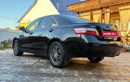 Toyota Camry, 2011 год, 1 200 000 рублей, 6 фотография