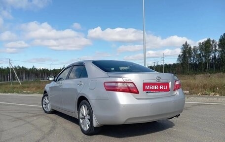 Toyota Camry, 2011 год, 1 330 000 рублей, 3 фотография