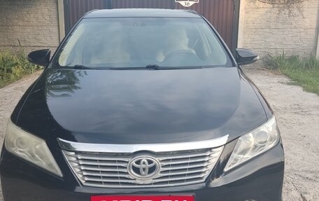 Toyota Camry, 2012 год, 1 350 000 рублей, 6 фотография