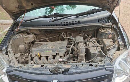 Toyota Ist II, 2003 год, 500 000 рублей, 4 фотография