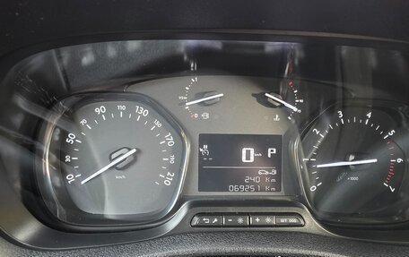 Peugeot Traveller I, 2020 год, 3 080 000 рублей, 14 фотография