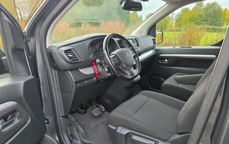 Peugeot Traveller I, 2020 год, 3 080 000 рублей, 9 фотография