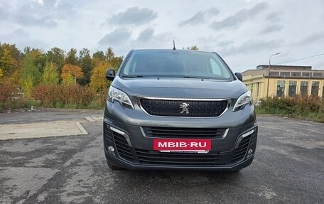 Peugeot Traveller I, 2020 год, 3 080 000 рублей, 8 фотография