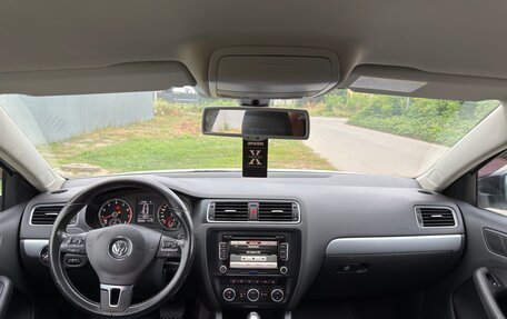 Volkswagen Jetta VI, 2013 год, 775 000 рублей, 20 фотография