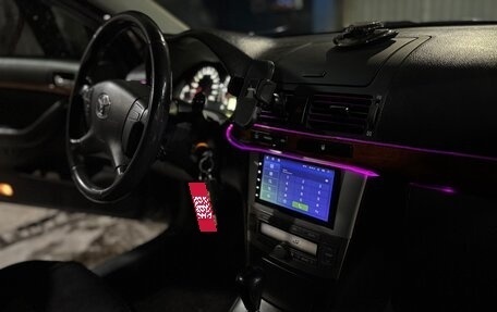 Toyota Avensis III рестайлинг, 2007 год, 650 000 рублей, 2 фотография