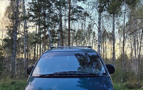 Mitsubishi Space Gear I рестайлинг, 1995 год, 717 000 рублей, 4 фотография