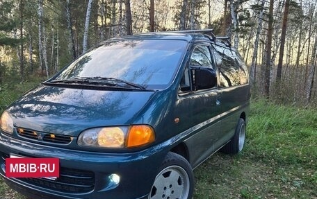 Mitsubishi Space Gear I рестайлинг, 1995 год, 717 000 рублей, 3 фотография