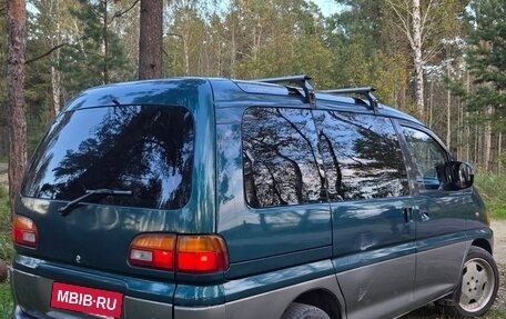 Mitsubishi Space Gear I рестайлинг, 1995 год, 717 000 рублей, 7 фотография