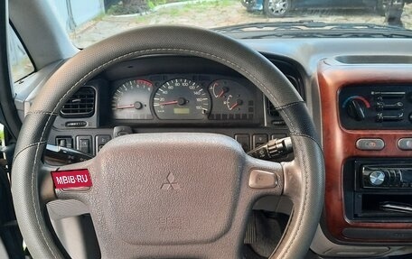 Mitsubishi Space Gear I рестайлинг, 1995 год, 717 000 рублей, 14 фотография
