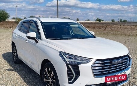 Haval Jolion, 2023 год, 1 980 000 рублей, 2 фотография