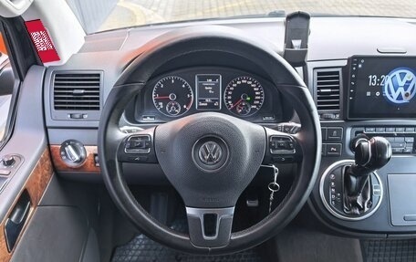 Volkswagen Multivan T5, 2010 год, 2 199 000 рублей, 8 фотография