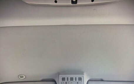 Volkswagen Multivan T5, 2010 год, 2 199 000 рублей, 20 фотография