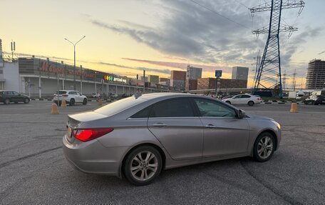 Hyundai Sonata VI, 2012 год, 2 000 000 рублей, 4 фотография