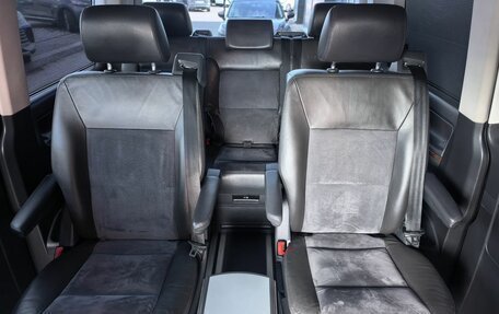 Volkswagen Multivan T5, 2010 год, 2 199 000 рублей, 17 фотография