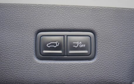 KIA Carnival, 2021 год, 3 790 000 рублей, 17 фотография