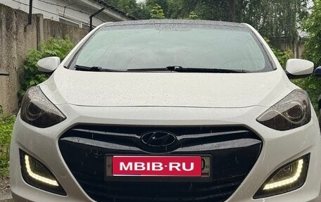 Hyundai i30 II рестайлинг, 2012 год, 900 000 рублей, 1 фотография