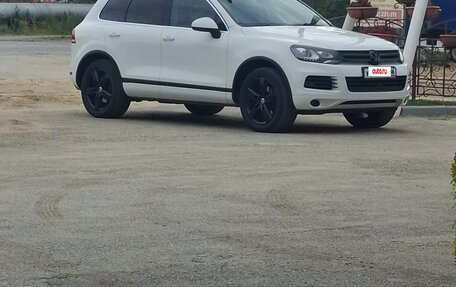 Volkswagen Touareg III, 2012 год, 2 020 000 рублей, 13 фотография