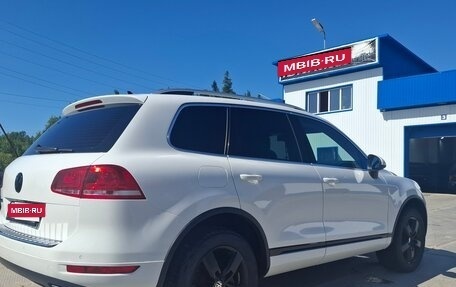Volkswagen Touareg III, 2012 год, 2 020 000 рублей, 14 фотография