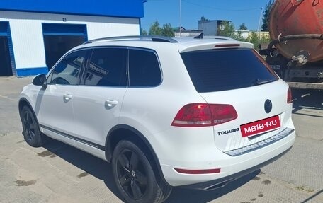 Volkswagen Touareg III, 2012 год, 2 020 000 рублей, 17 фотография