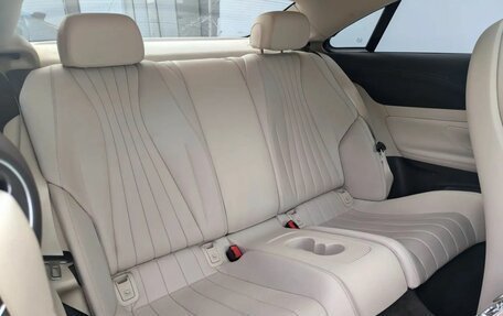 Mercedes-Benz E-Класс, 2017 год, 2 950 000 рублей, 11 фотография