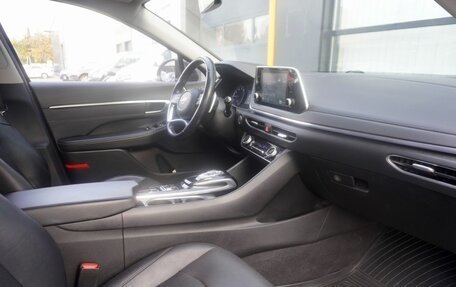 Hyundai Sonata VIII, 2019 год, 2 368 000 рублей, 10 фотография