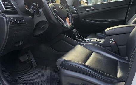 Hyundai Tucson III, 2019 год, 2 300 000 рублей, 6 фотография