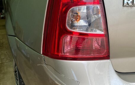Renault Logan I, 2013 год, 290 000 рублей, 7 фотография