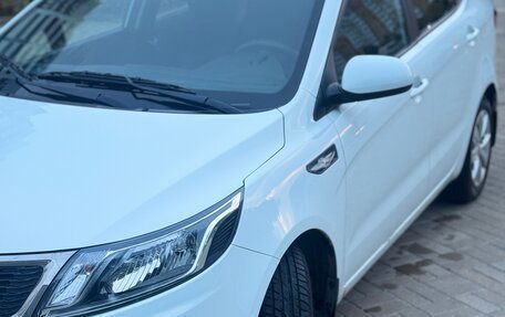 KIA Rio III рестайлинг, 2012 год, 900 000 рублей, 4 фотография