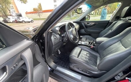 Infiniti FX II, 2010 год, 1 390 000 рублей, 4 фотография