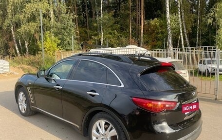Infiniti FX II, 2010 год, 1 390 000 рублей, 9 фотография