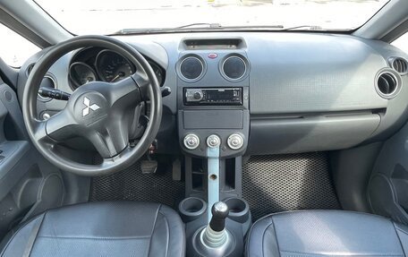 Mitsubishi Colt VI рестайлинг, 2005 год, 290 000 рублей, 5 фотография