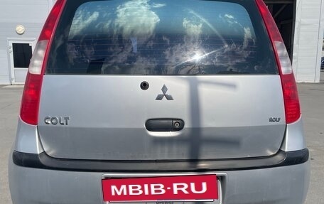 Mitsubishi Colt VI рестайлинг, 2005 год, 290 000 рублей, 3 фотография