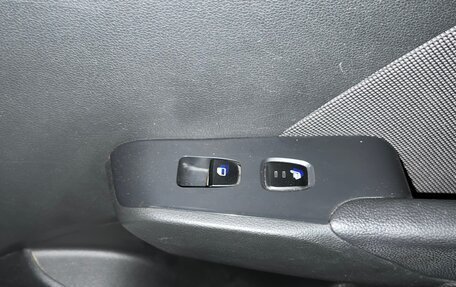 Hyundai Solaris II рестайлинг, 2017 год, 1 350 000 рублей, 5 фотография