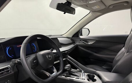 Changan CS35 Plus, 2022 год, 1 699 800 рублей, 8 фотография