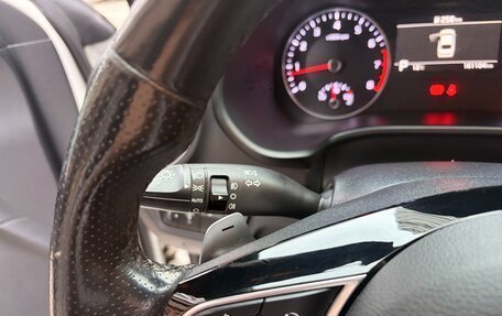 KIA Cerato IV, 2019 год, 1 900 000 рублей, 20 фотография