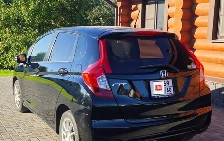 Honda Fit III, 2017 год, 1 280 000 рублей, 4 фотография